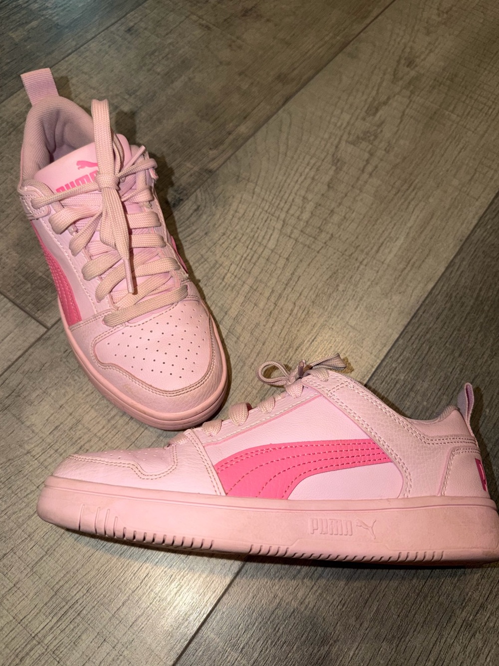 Puma Kids' Pink Low-Top Athletic Sneakers